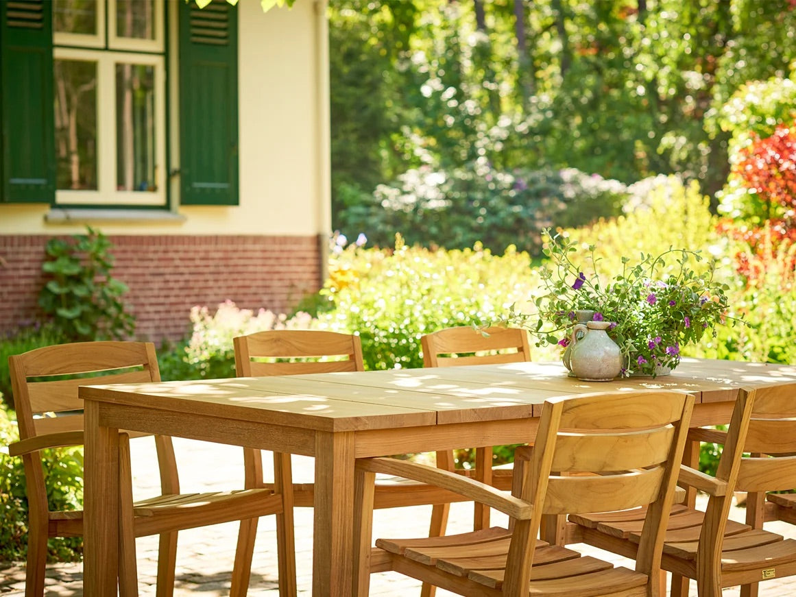 Traditional Teak I Carlos stapelbarer Gartenstuhl