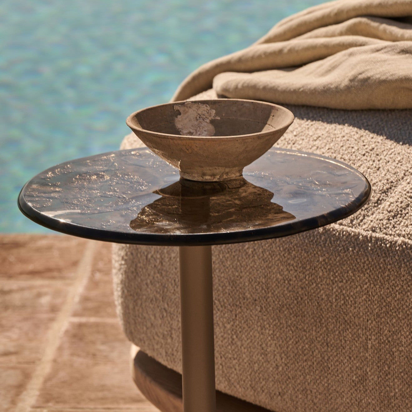 Tribu I Mare Beistelltisch 48 cm, rund