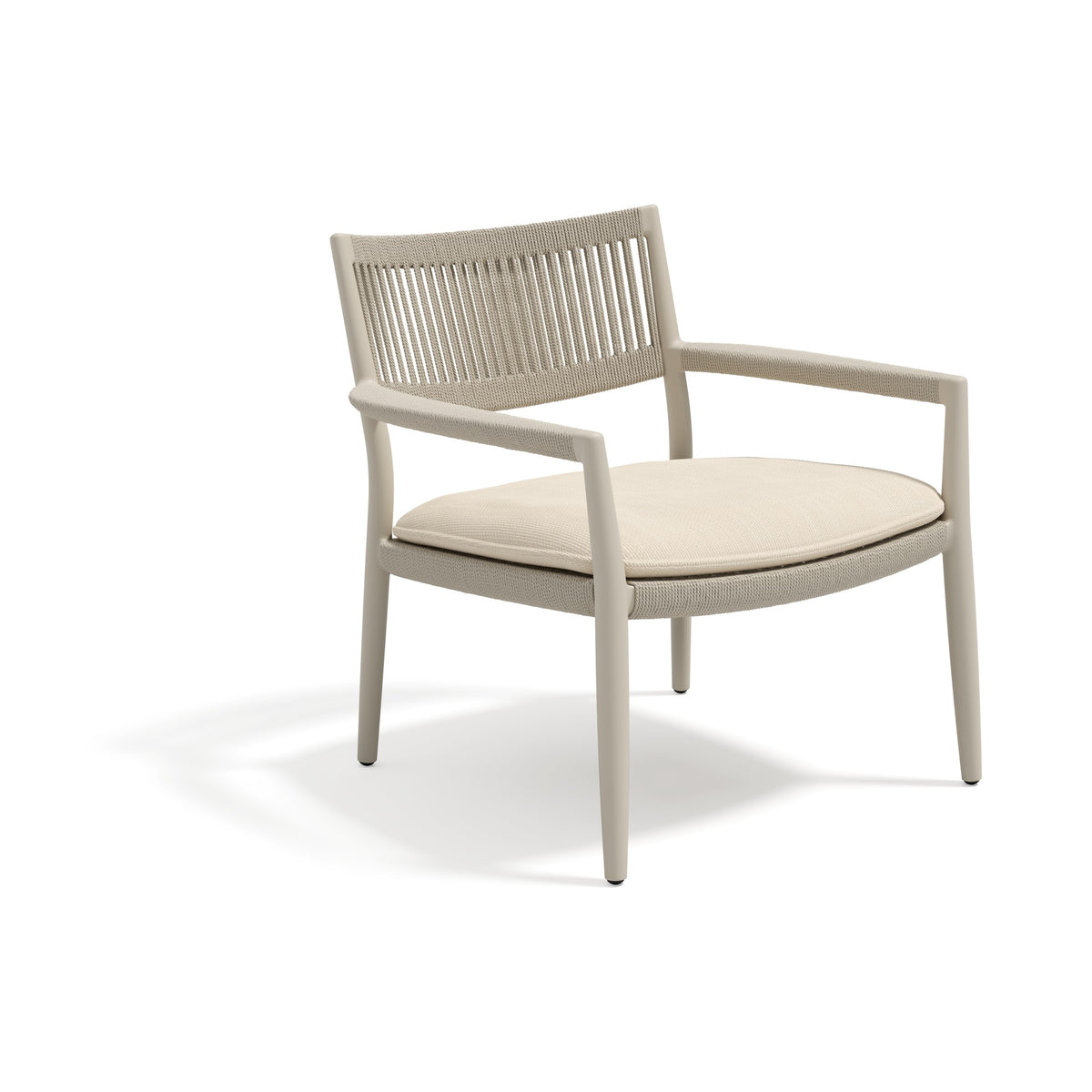 Tribù Nagomi Sessel mit Gestell und Geflecht in Linen und Sitzkissen
