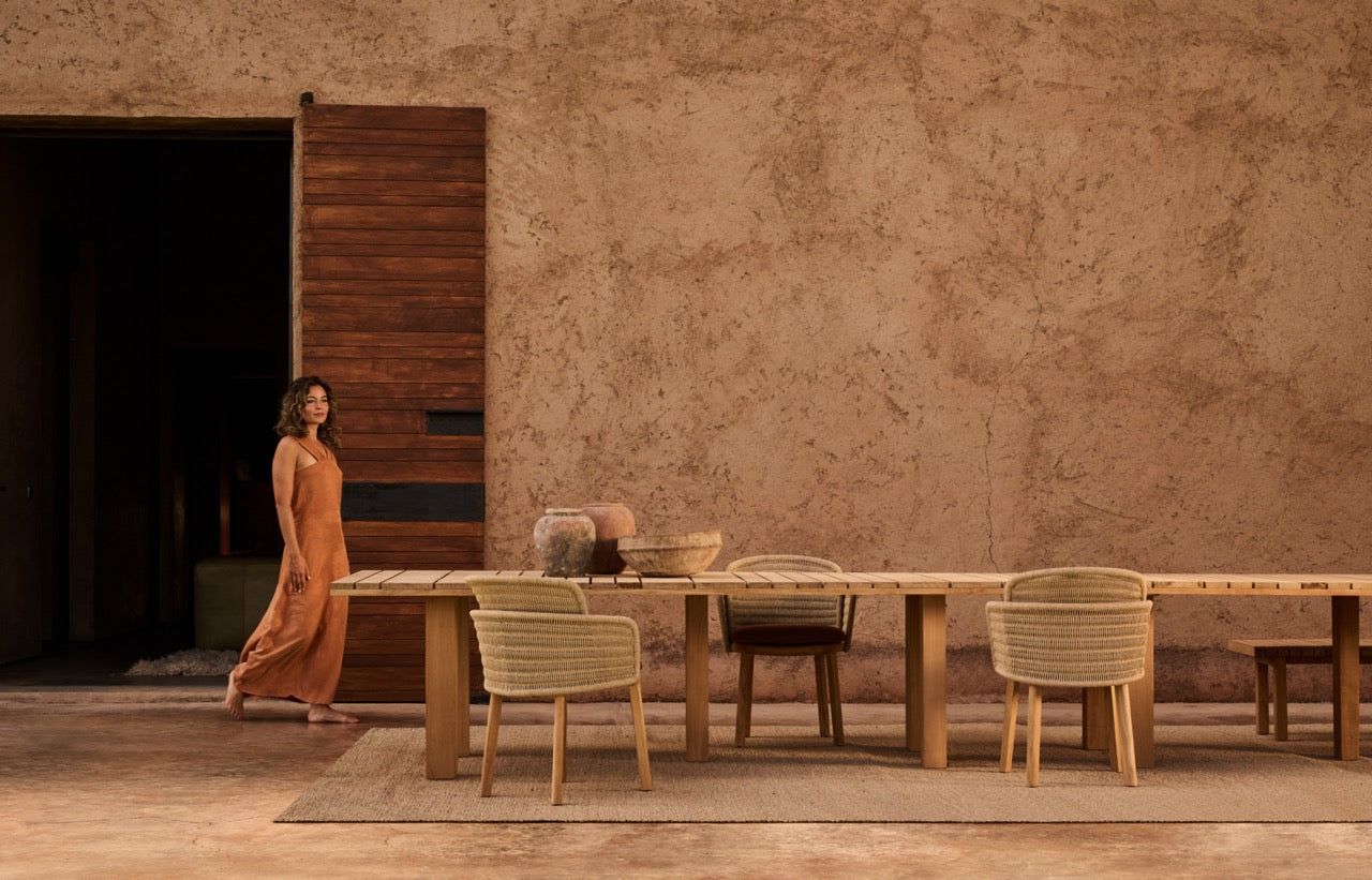 Tribu I Suro Stuhl mit Armlehnen