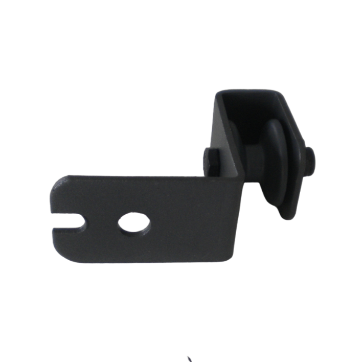 Die Installation der Unopiu Umlenkrolle ist denkbar einfach und kann von jedermann ohne großen Aufwand durchgeführt werden. Sie müssen lediglich die alte Umlenkrolle entfernen und die neue Unopiu Umlenkrolle anbringen. Innerhalb weniger Minuten ist Ihre Pergola bereit für den Einsatz.