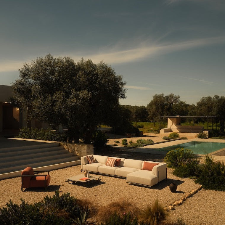 Entdecken Sie das Davos Gartensofa Rückenlehnmodul von Unopiu - perfekte Fusion aus Design & Komfort für Ihre Outdoor Lounge! Jetzt gestalten
