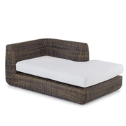 Unopiu I Agora lounge module on the left 