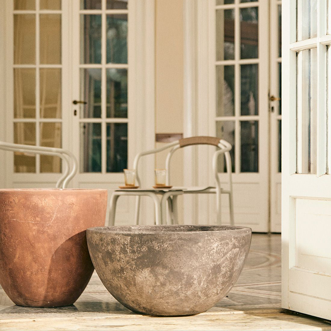 Unopiu I Übertopf in Marmoroptik