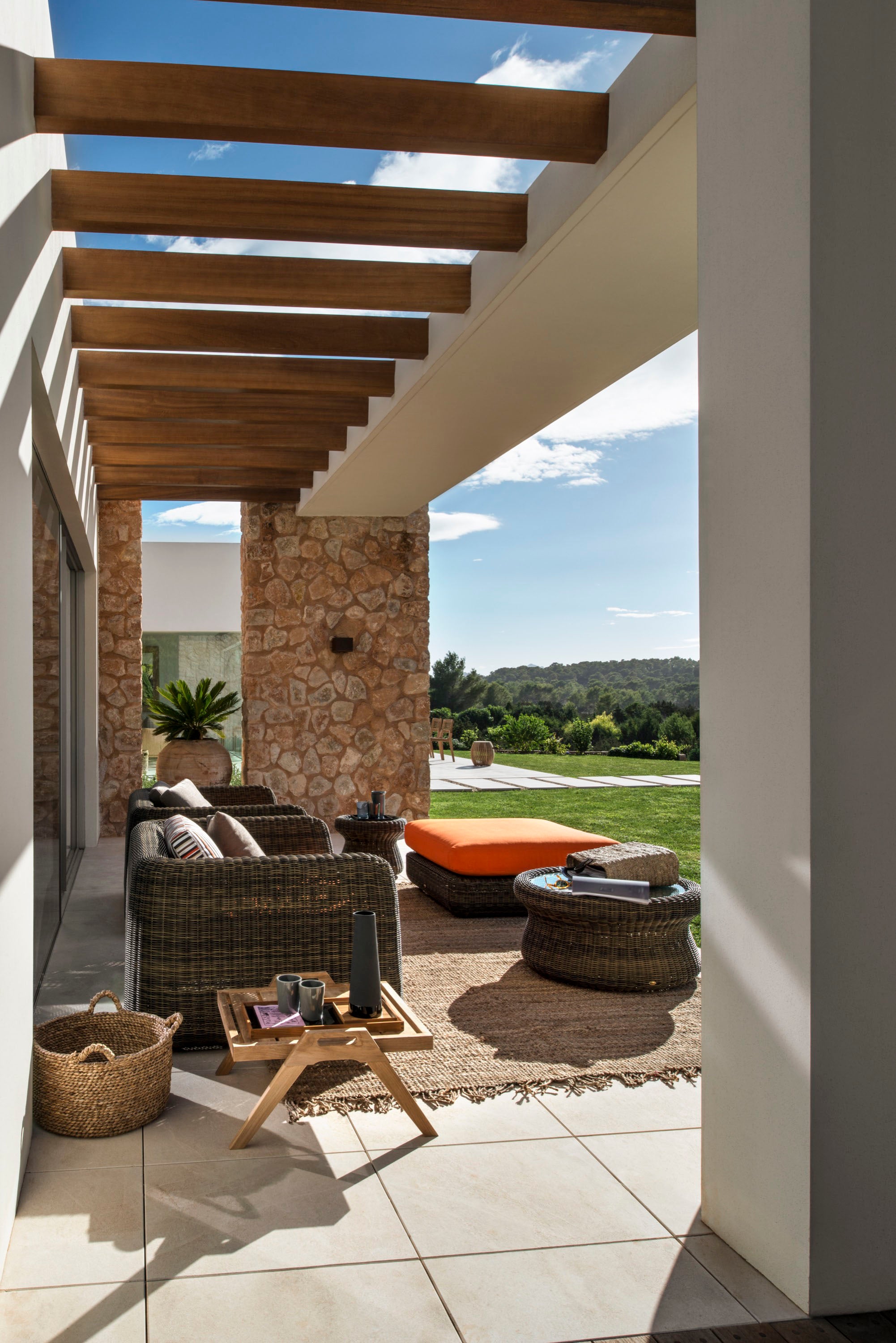 Unopiu I Synthesis stapelbarer Couchtisch 57 cm, quadratisch