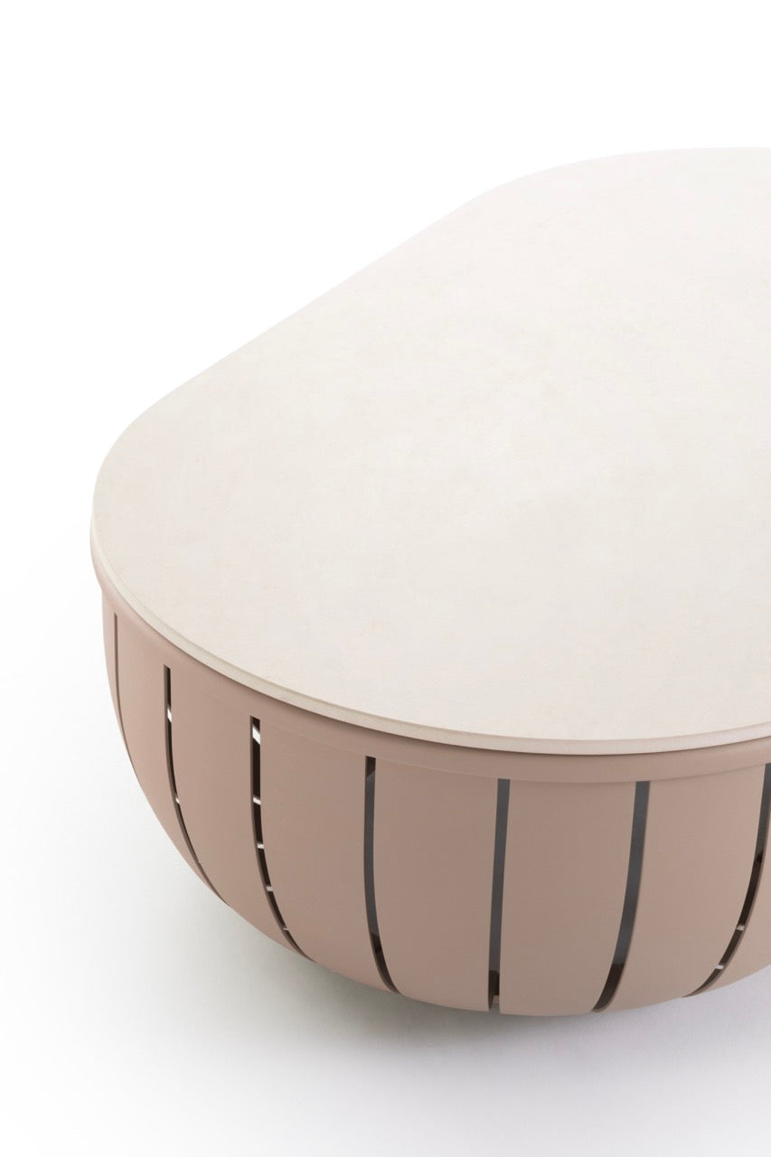 Gandia Blasco I Arena Loungetisch 120 cm, oval