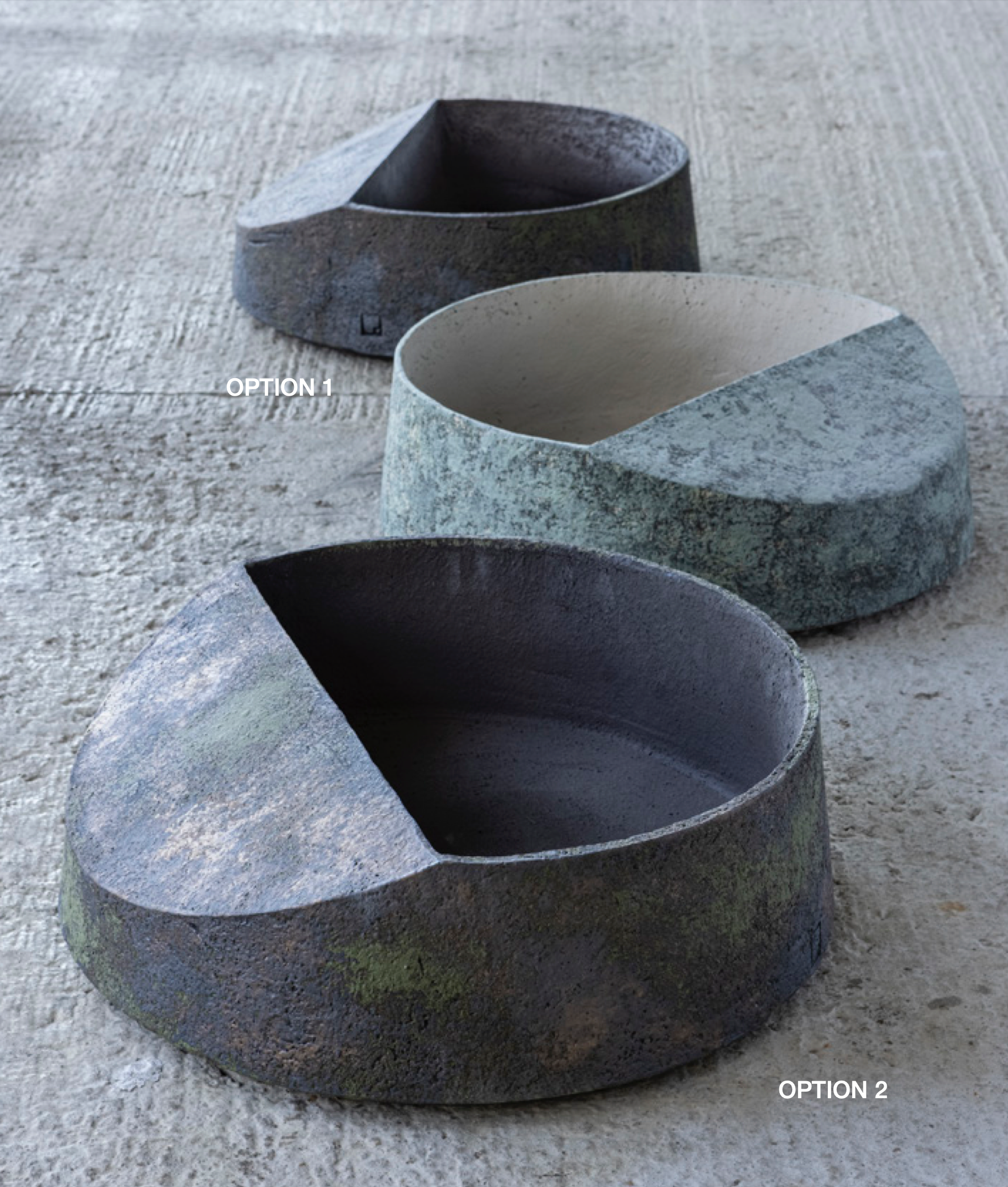 Handgefertigte PT Pflanzschale aus Terracotta mit ruhiger, runder Linienführung