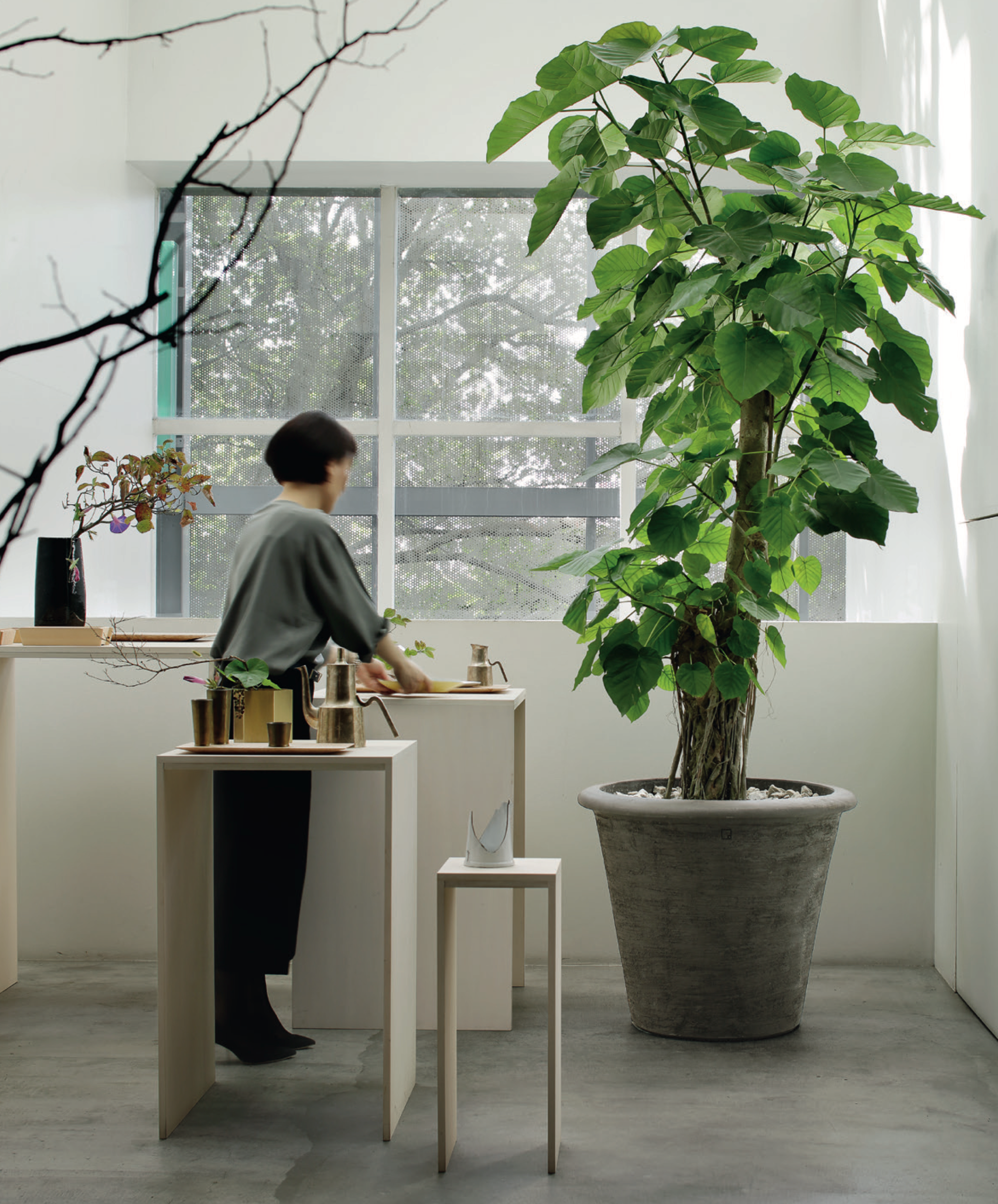 Detailansicht des Randes am RR Terracotta-Pflanzgefäß