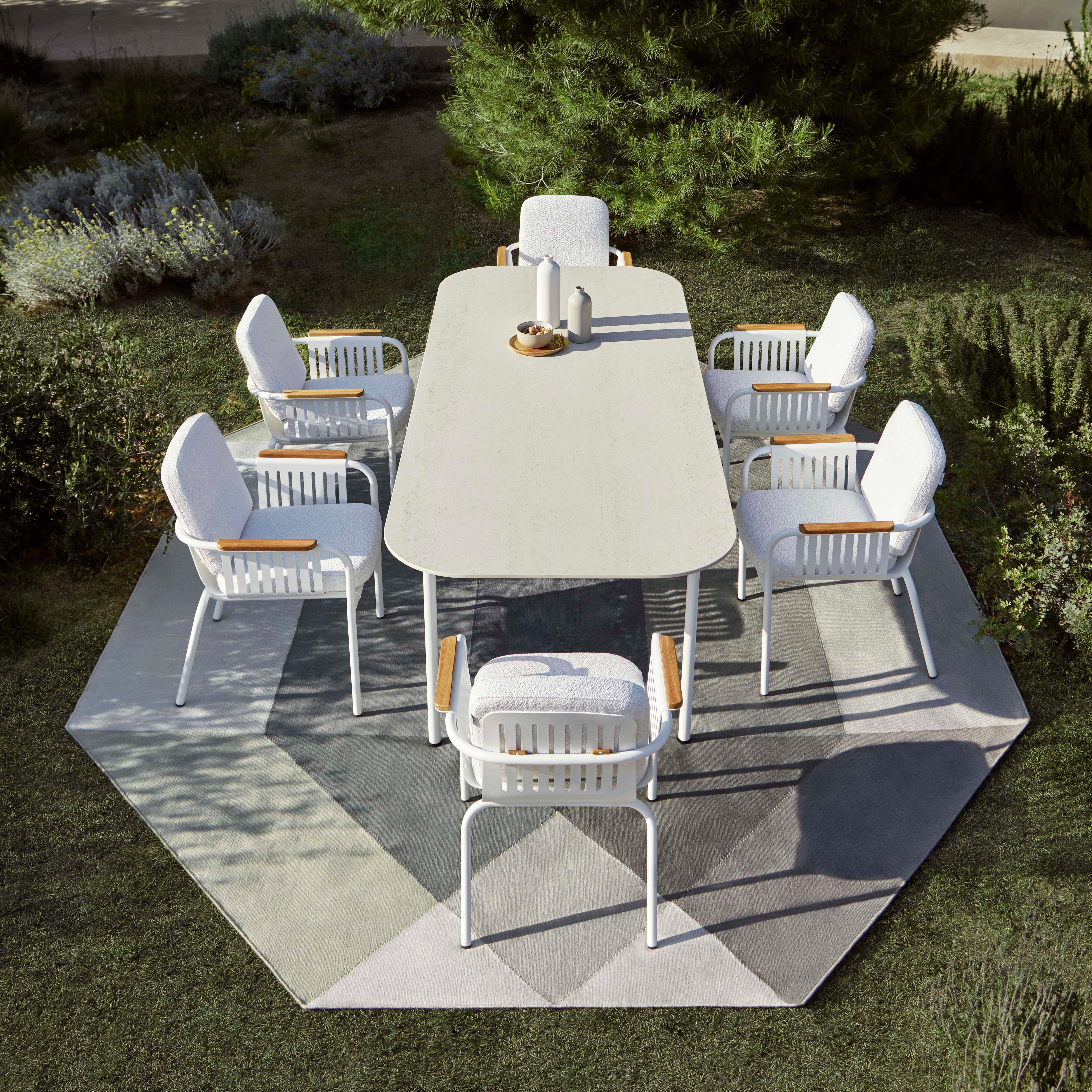 Gandia Blasco I Capa Esstisch 250 cm, rechteckig