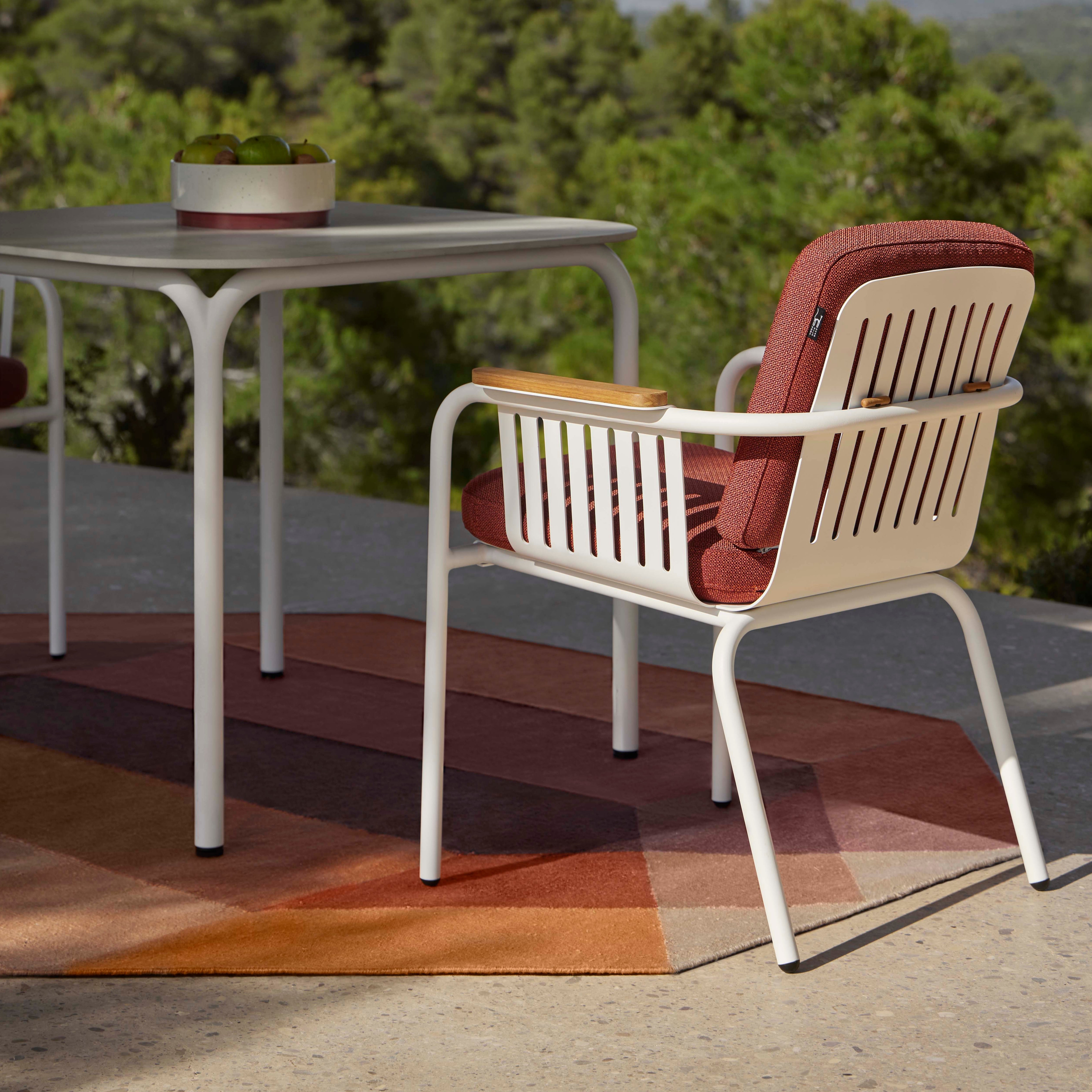 Gandia Blasco I Capa Esstisch 90 cm, quadratisch