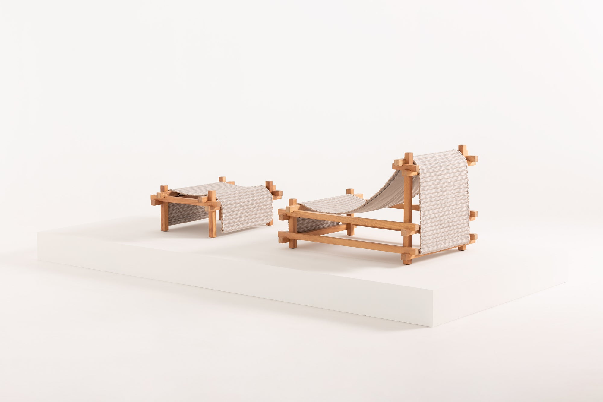 Gandia Blasco I Hos Loungestuhl mit Hocker