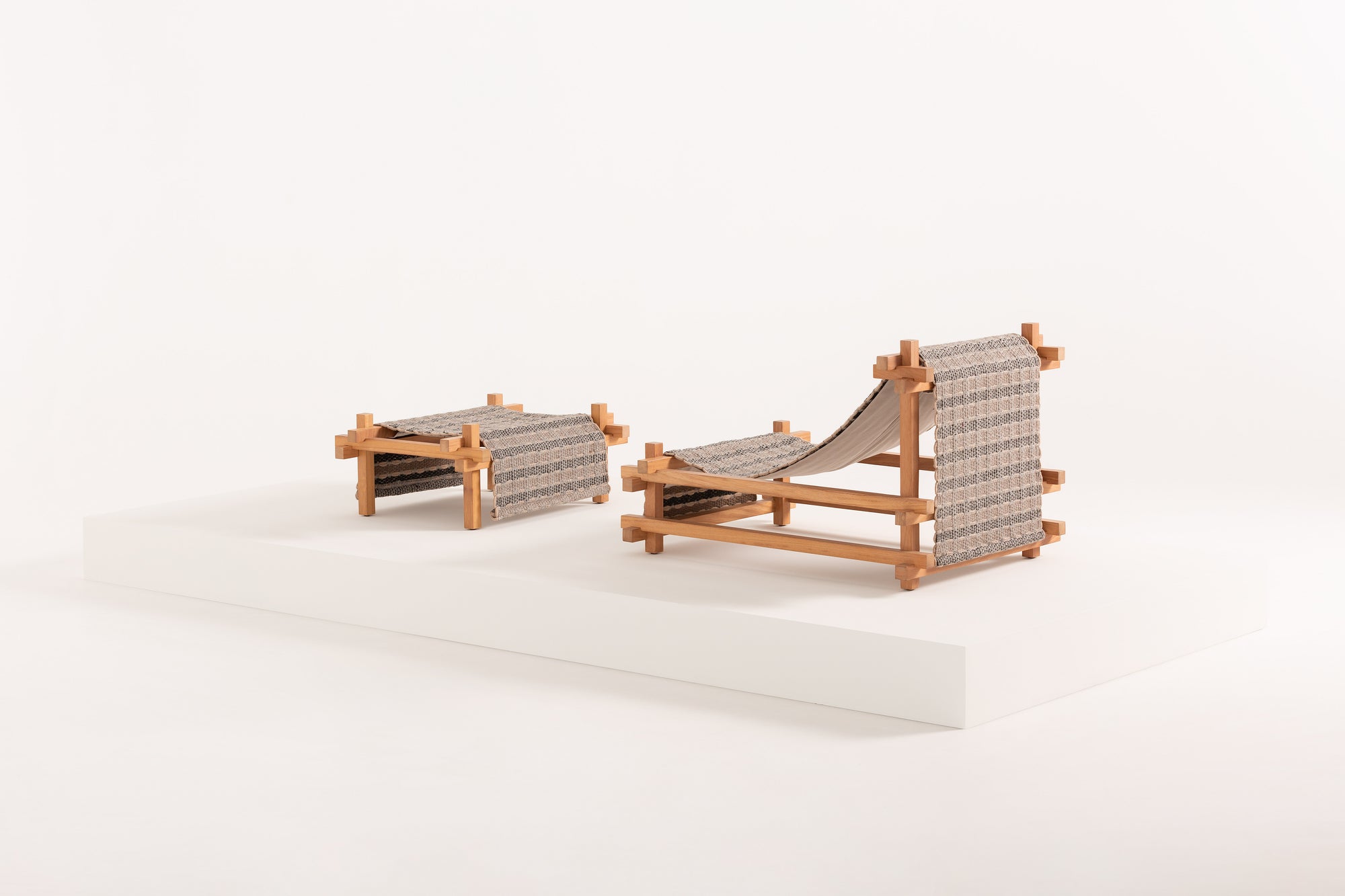 Gandia Blasco I Hos Loungestuhl mit Hocker