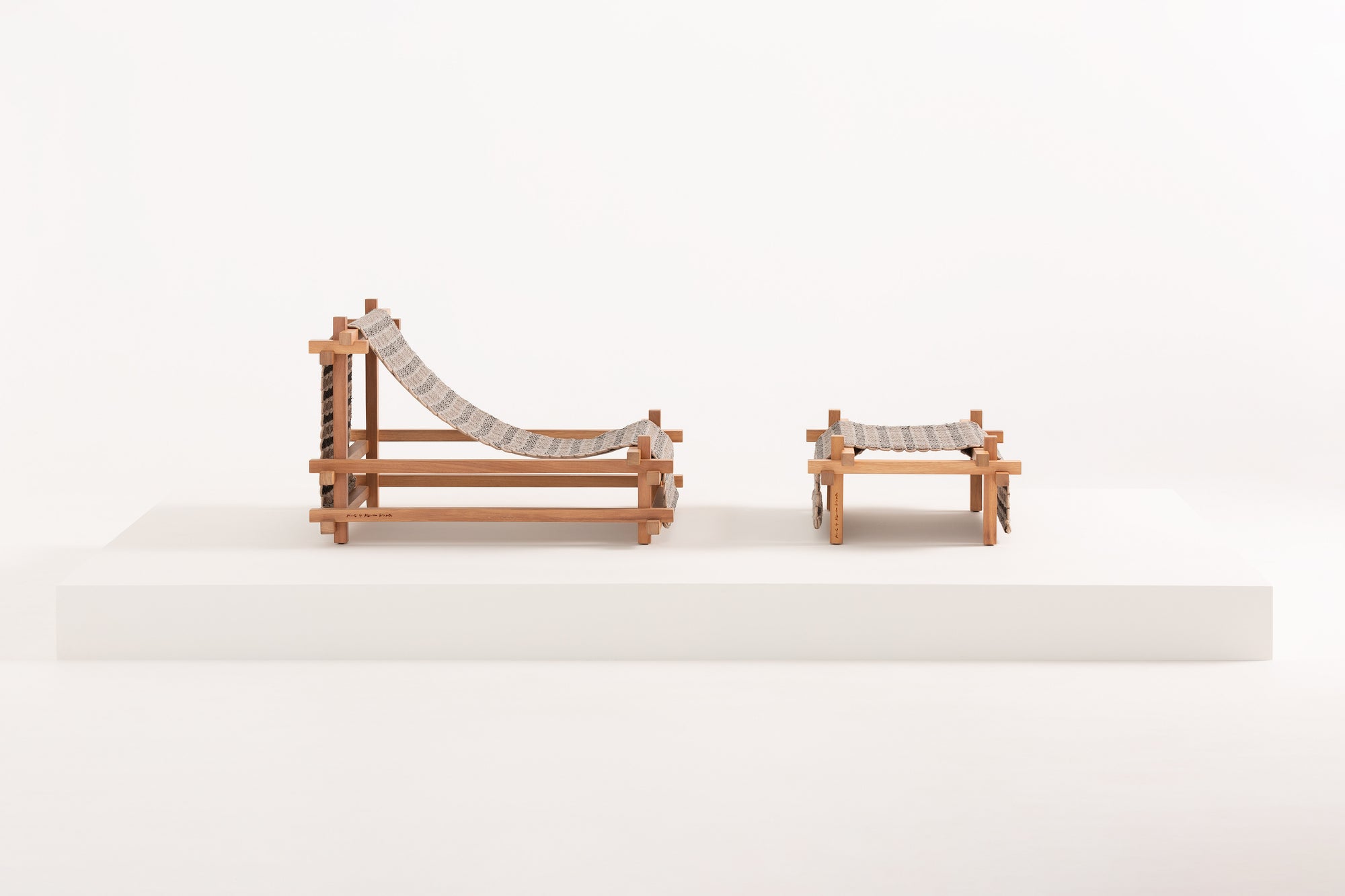 Gandia Blasco I Hos Loungestuhl mit Hocker