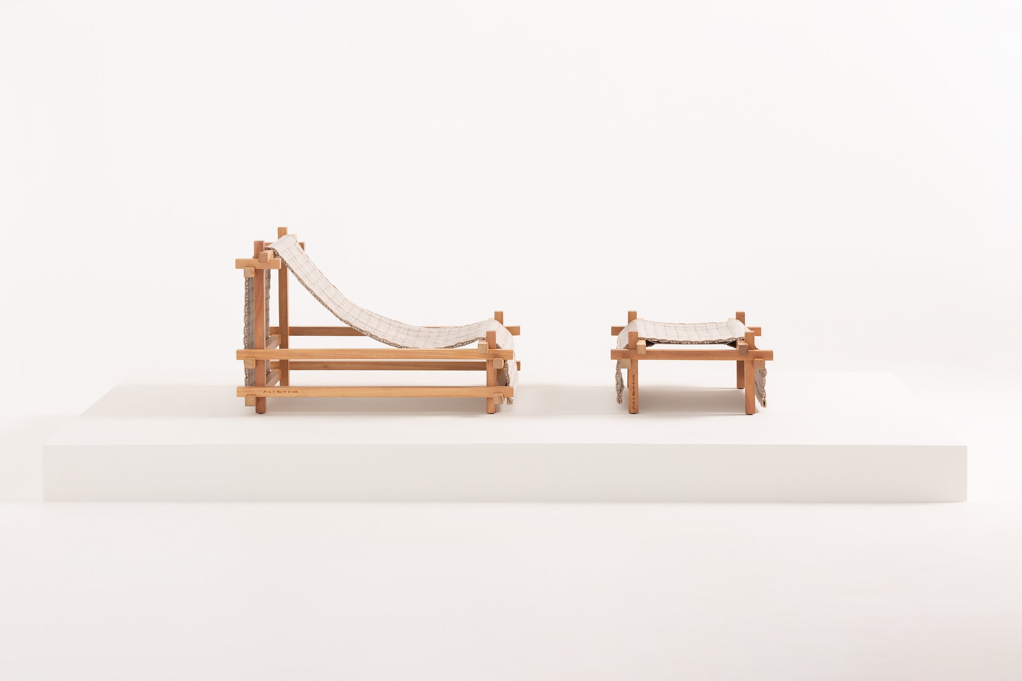 Gandia Blasco I Hos Loungestuhl mit Hocker