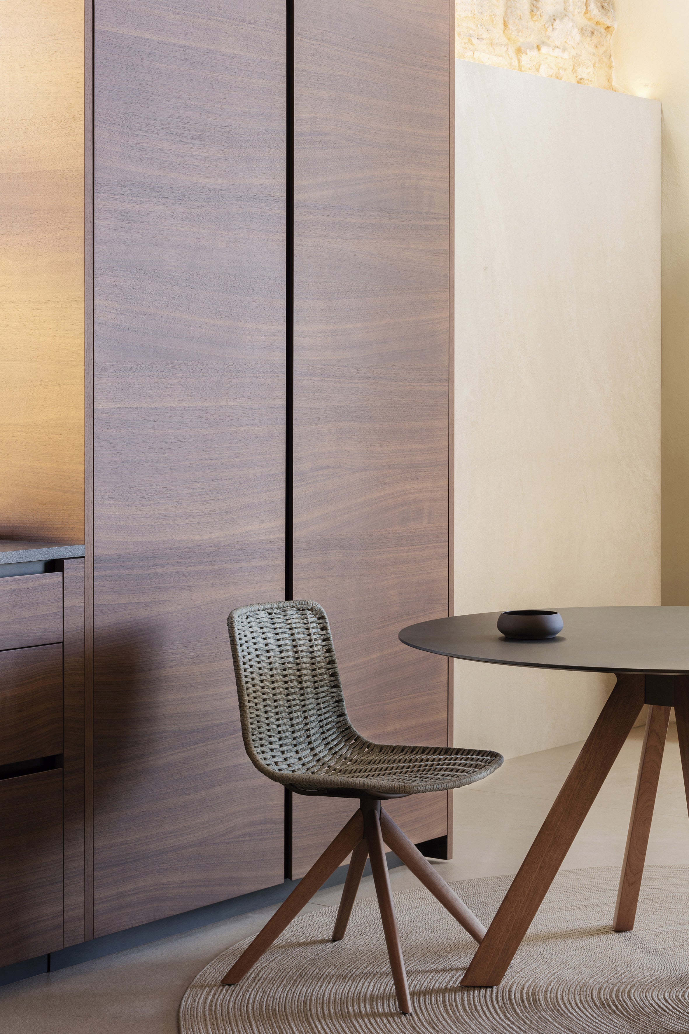 expormim I Lapala Stuhl mit Pyramidenbeinen