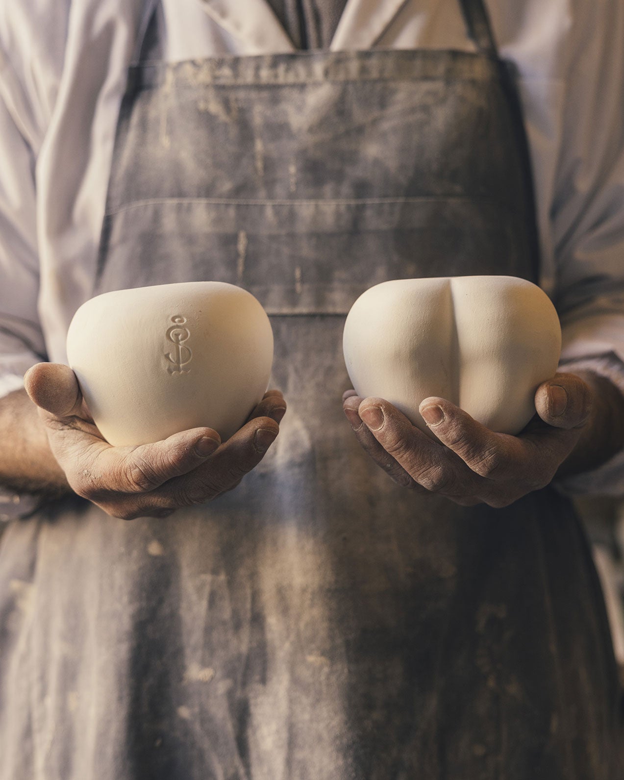 Santopeccader I 7 Sins Apple – Ceramic object with iconic symbolism