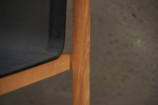 Traditional Teak I Noah Stapelstuhl