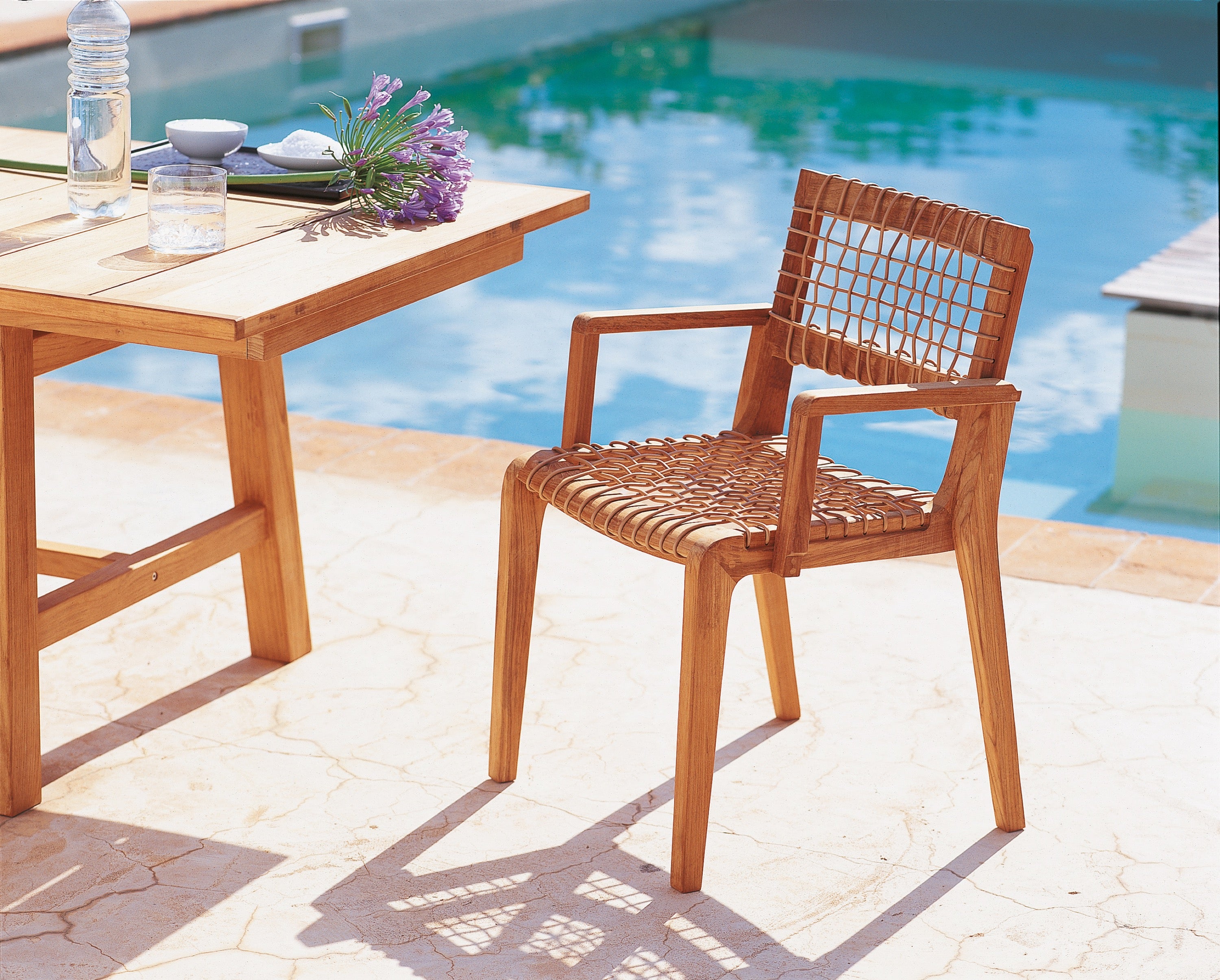 Unopiu I Synthesis Armstuhl