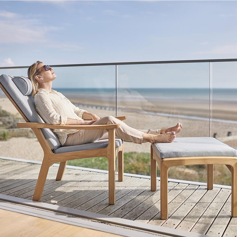 Barlow Tyrie Monterey Lounge Chair