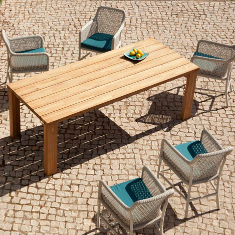 Barlow Tyrie Titan Dining Table 240 Teakholztisch