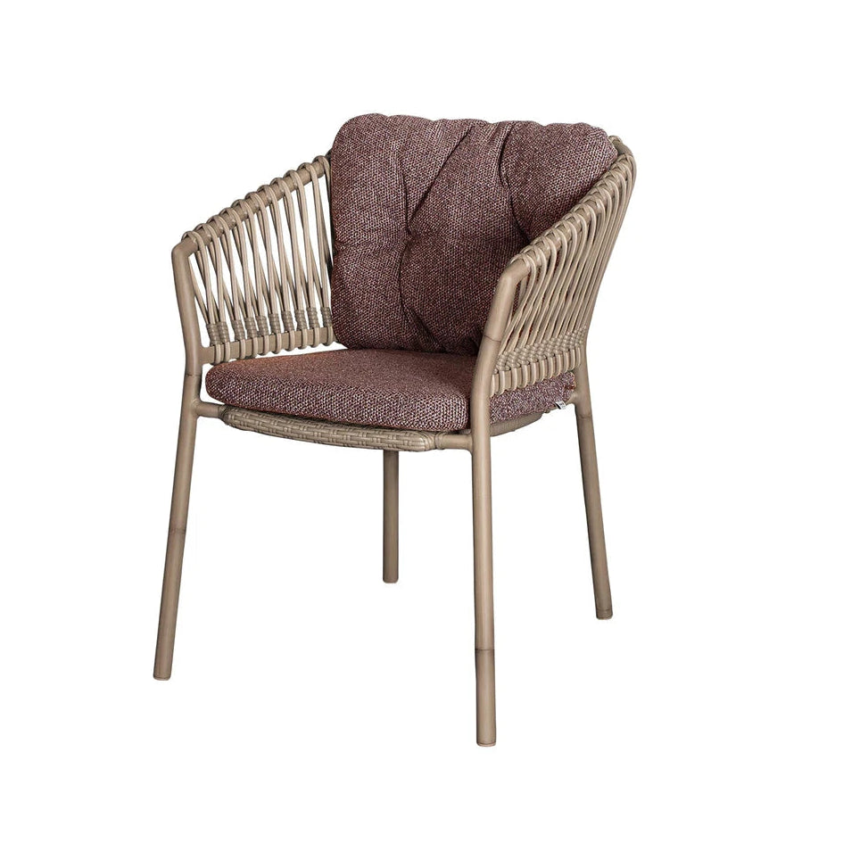 Cane-Line Ocean Stuhl Stapelbar Natural Weave, dunkelrot