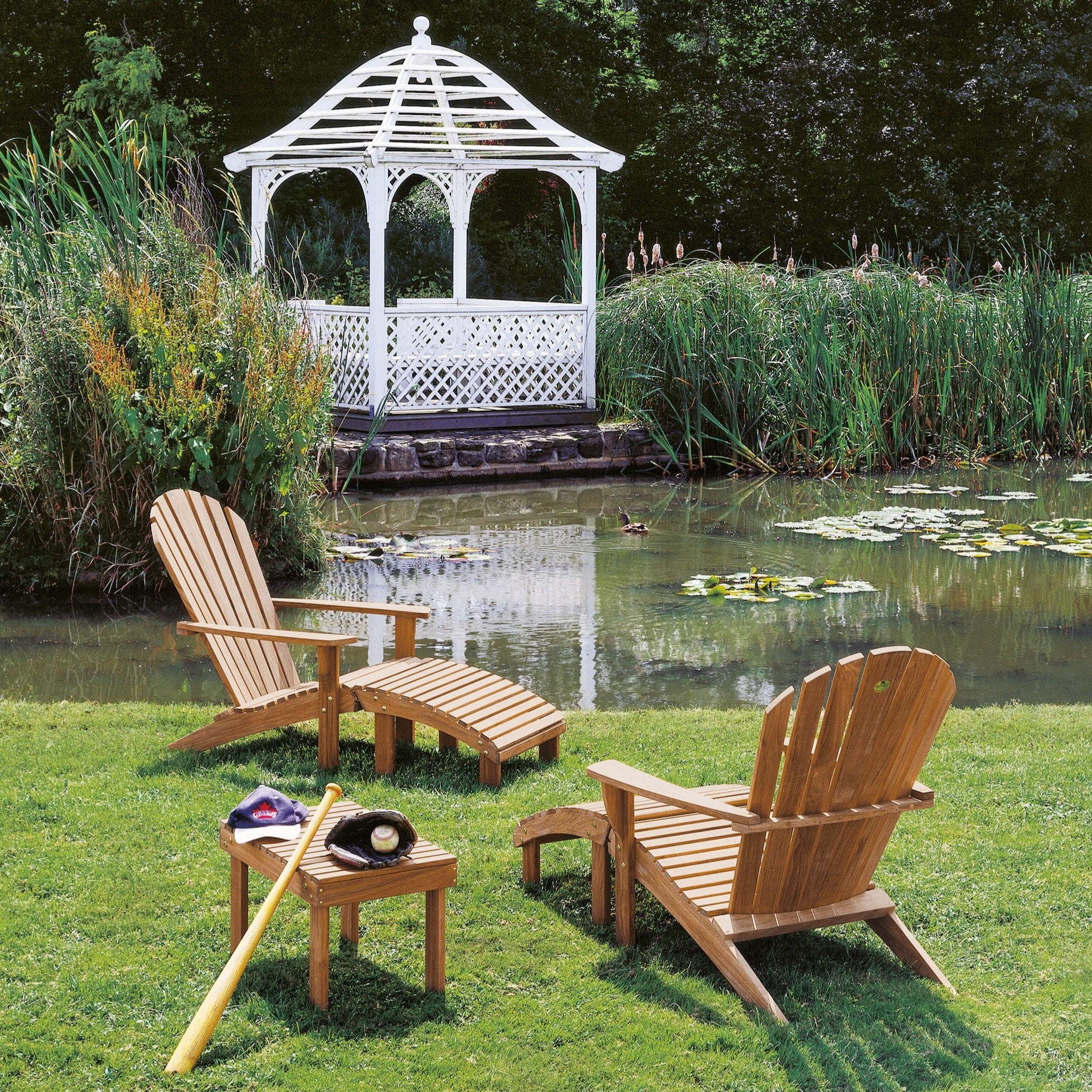 Barlow Tyrie I Adirondack Stuhl – Meisterwerk aus Teakholz – Klassisches Design