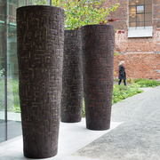 Atelier Vierkant AHSB220 in schwarz mit gelber Struktur