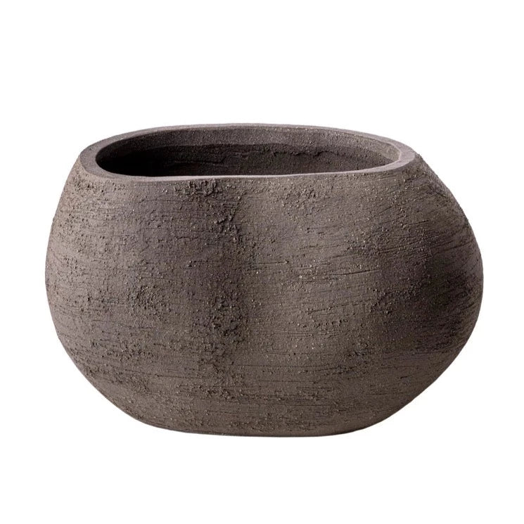 Atelier Vierkant EM Blumengefäß in grau.