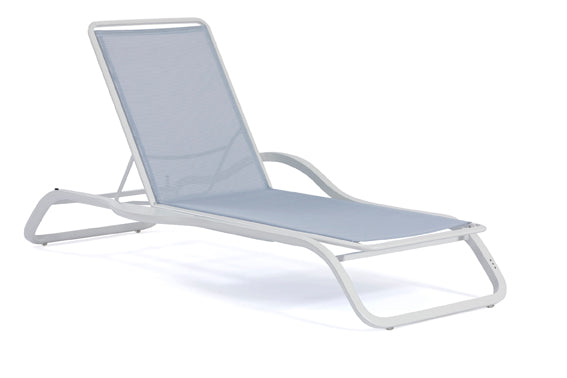 Ego Paris Sonnenliege Marumi mit Armlehne und Tablett in hellblau