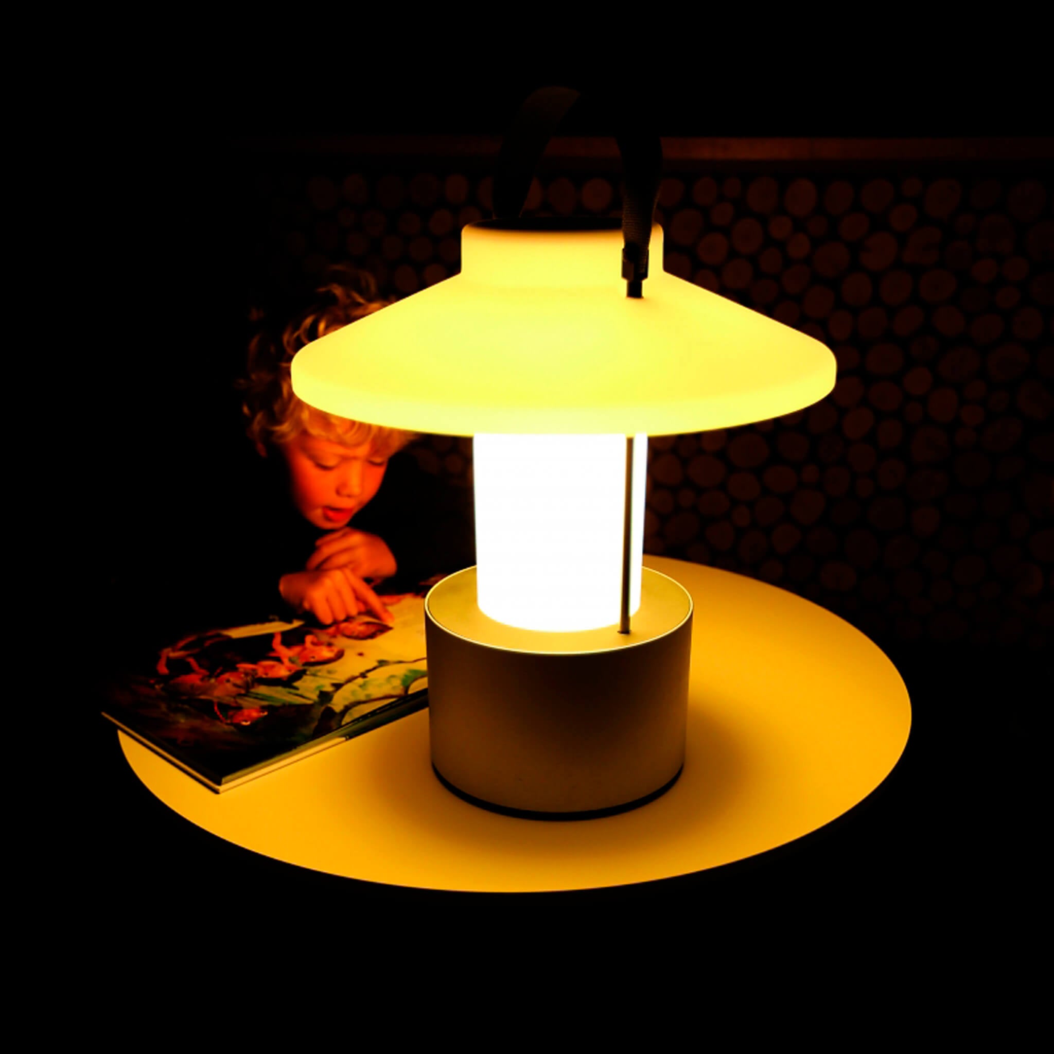 Tradewinds I Claro Lampe