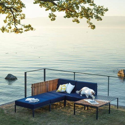 Ego Paris Lounge mit Ottoman Modul Sutra mit blauen Polstern