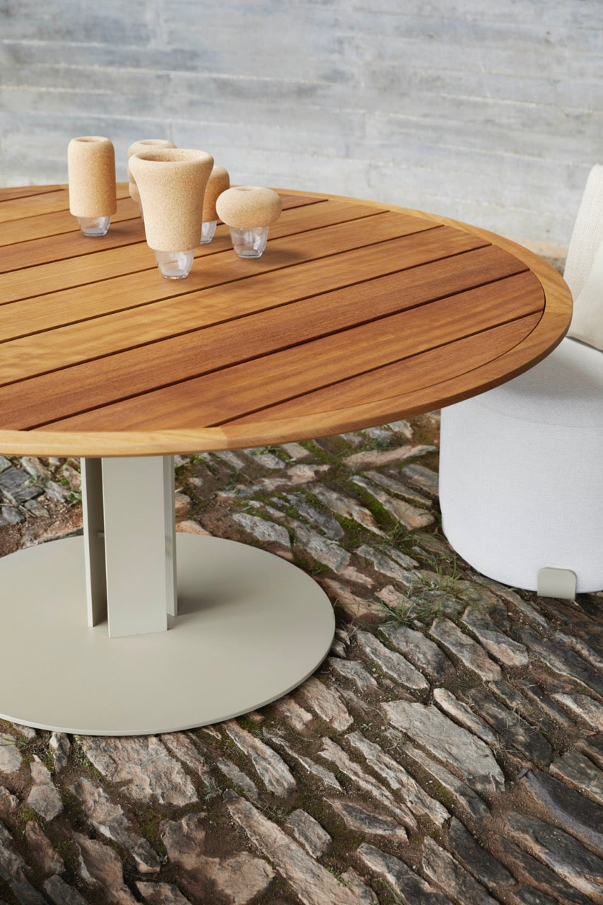 Gandia Blasco Isla dining table Ø 170 cm