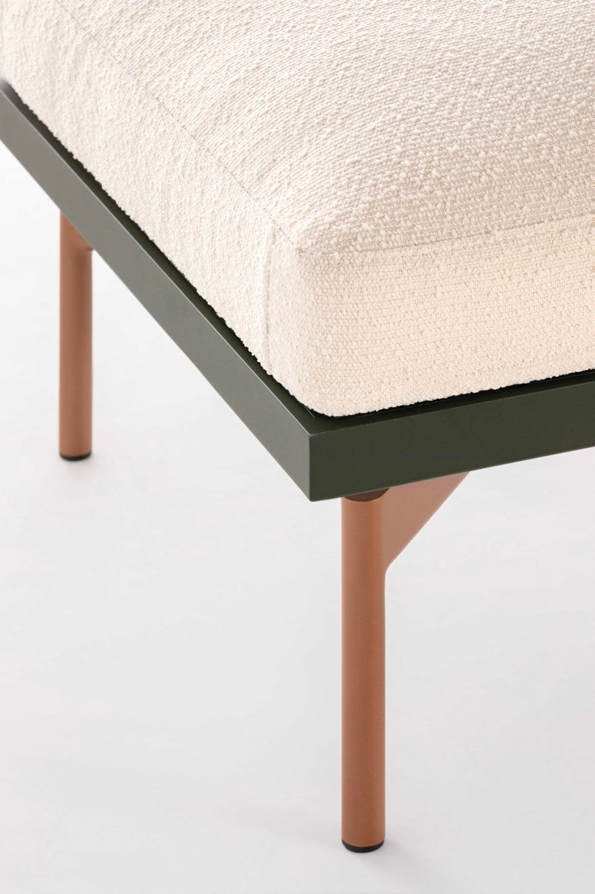 Gandia Blasco I Onde stool for Club Armchair