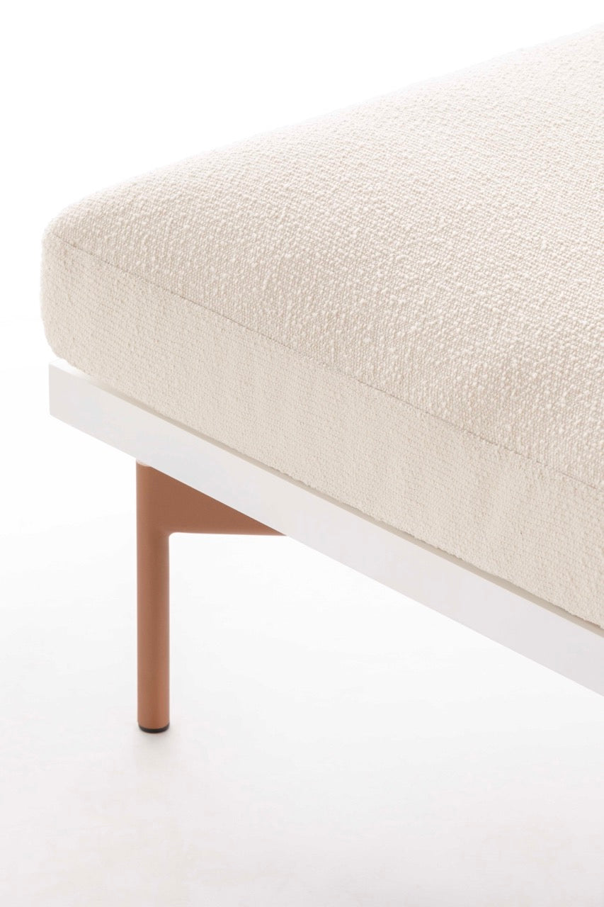 Gandia Blasco I Onde stool for Club Armchair
