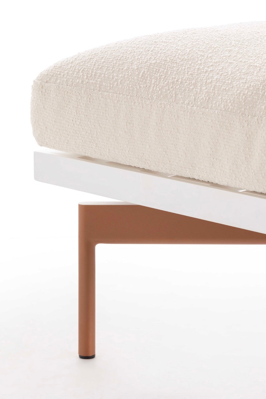 Gandia Blasco I Onde stool for Club Armchair