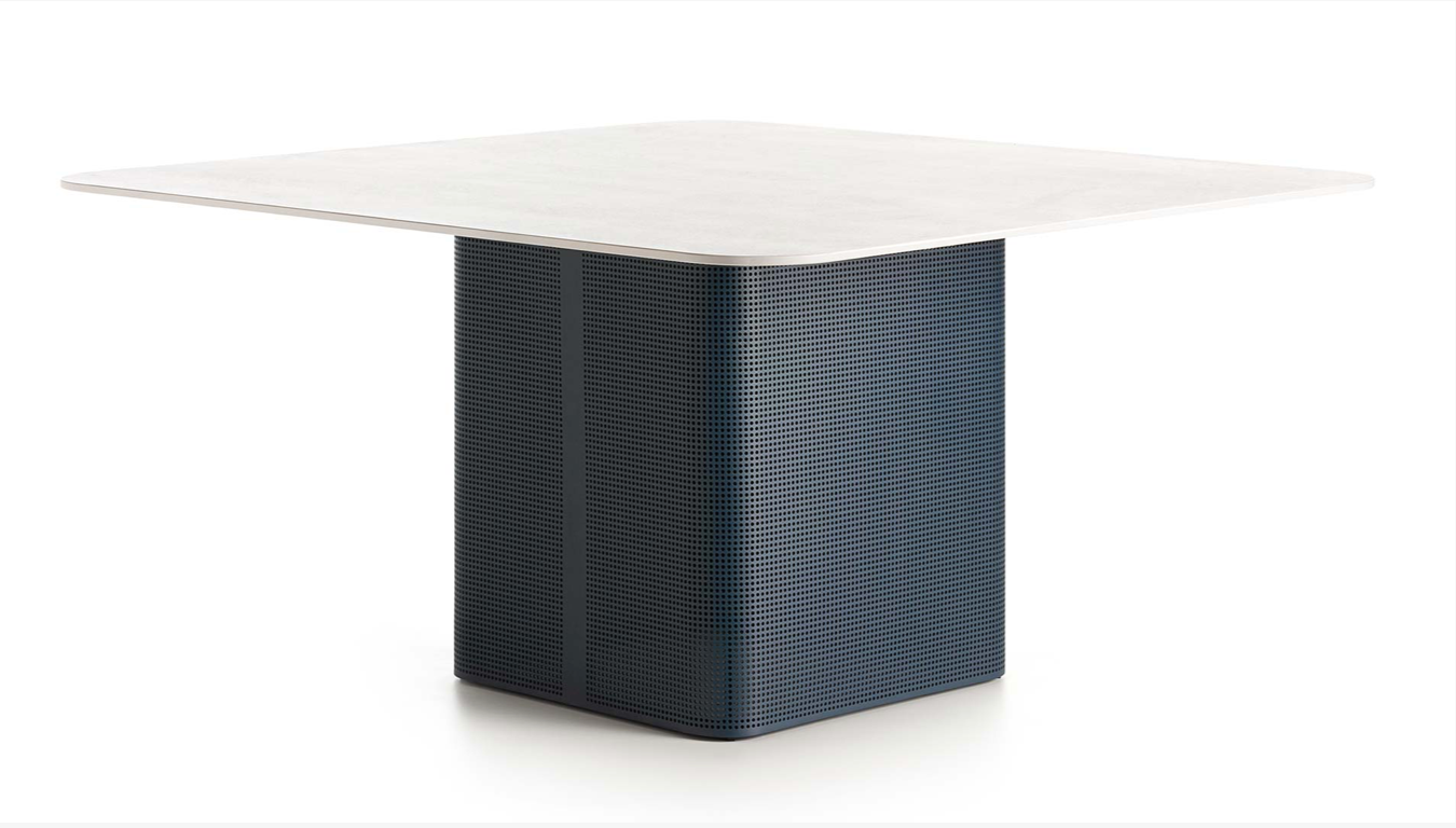 Gandia Blasco I Solanas Dining Table 140 cm, quadratisch