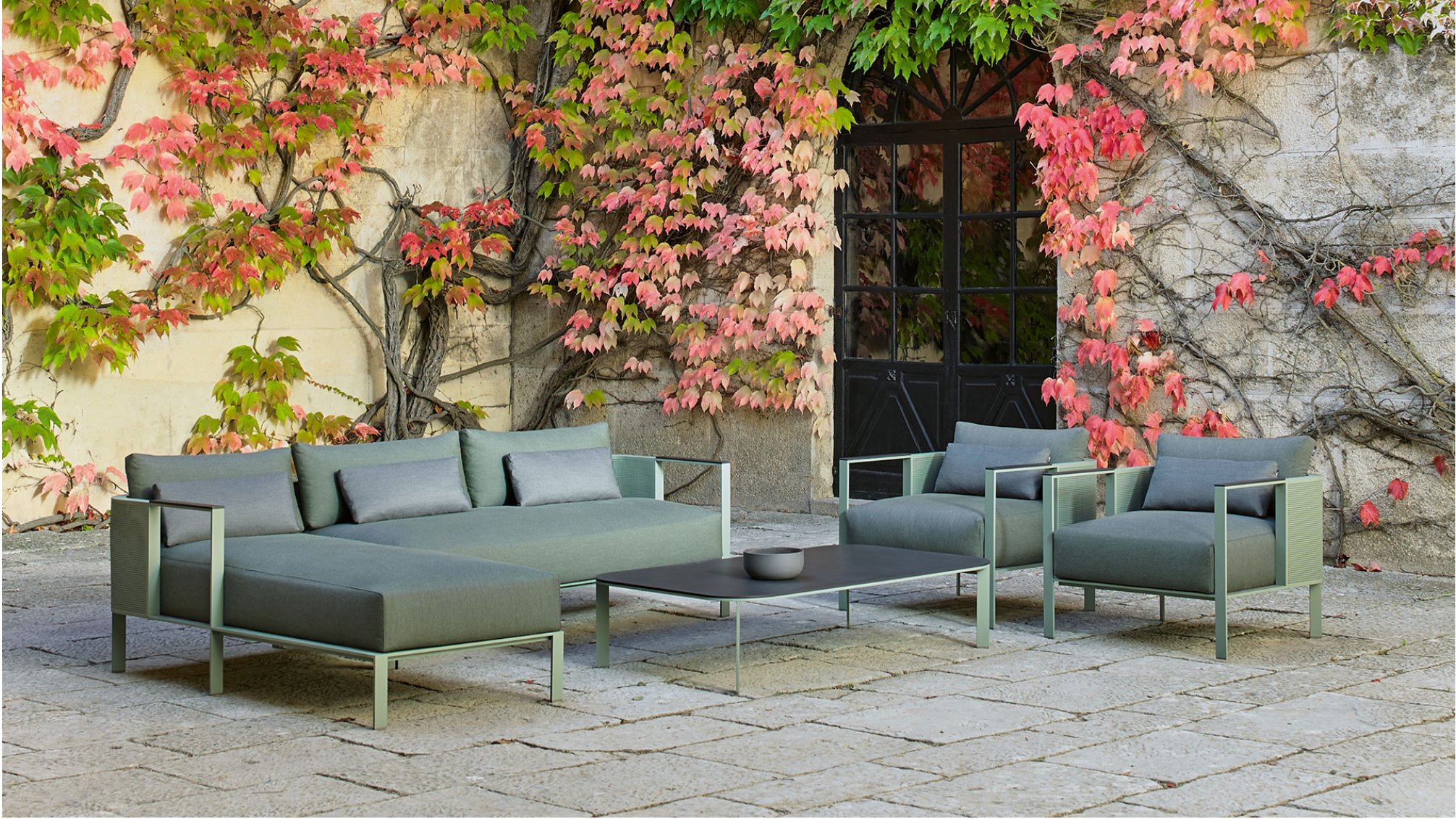 Gandia Blasco I Solanas Lounge Chair