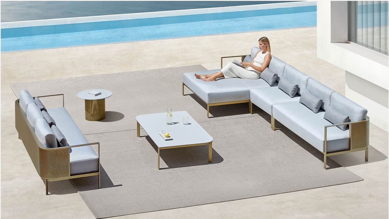 Gandia Blasco I Solanas  XL Sectional 2 Chaiselongue links