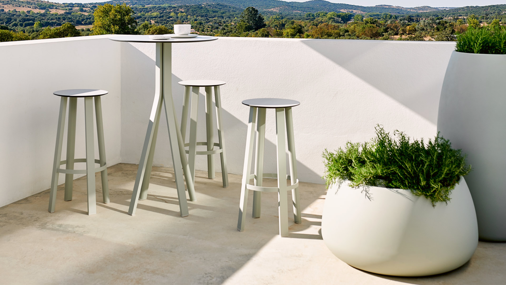 Gandia Blasco | Stack High Stool