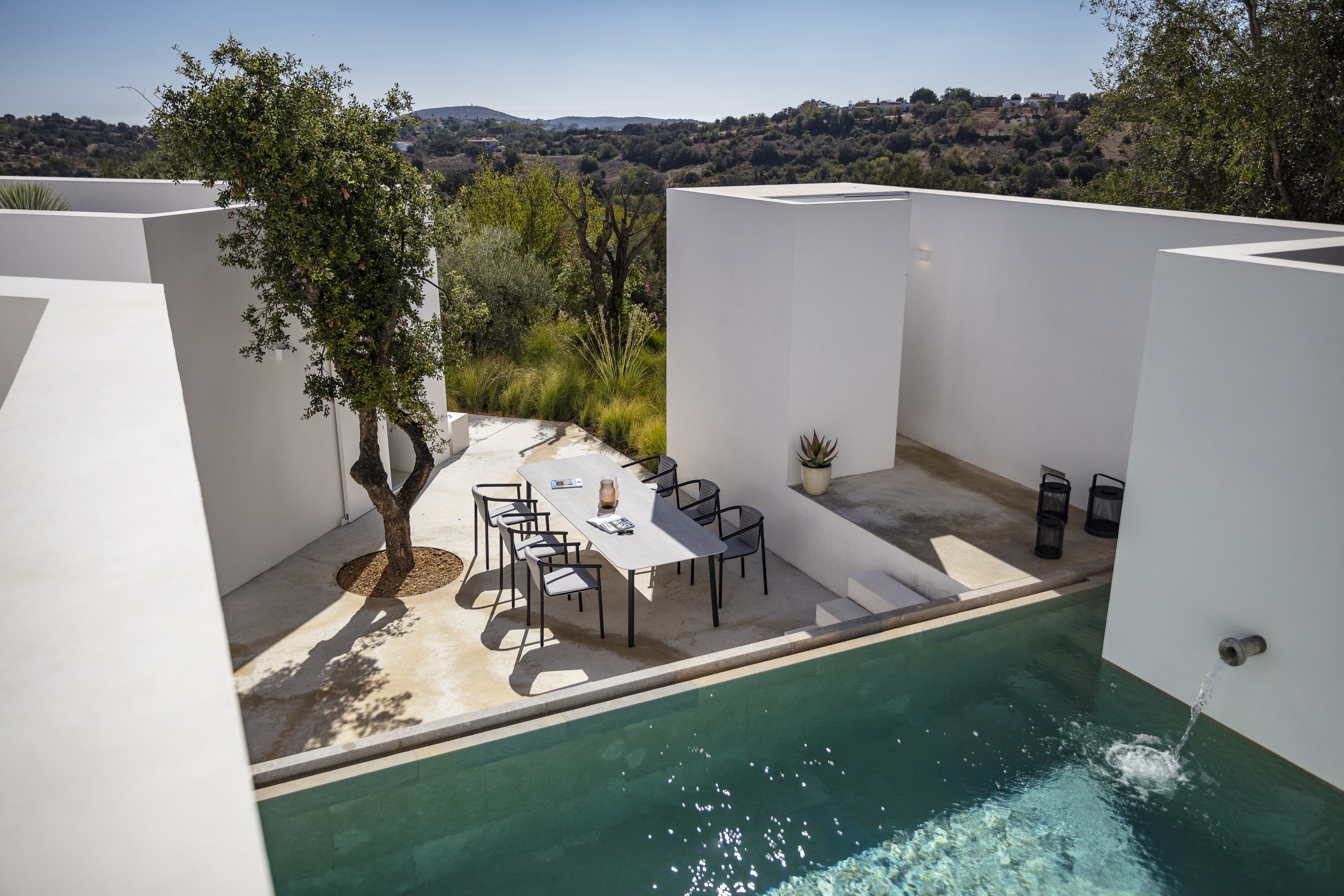 Todus I Duct Round Armlehnenstuhl