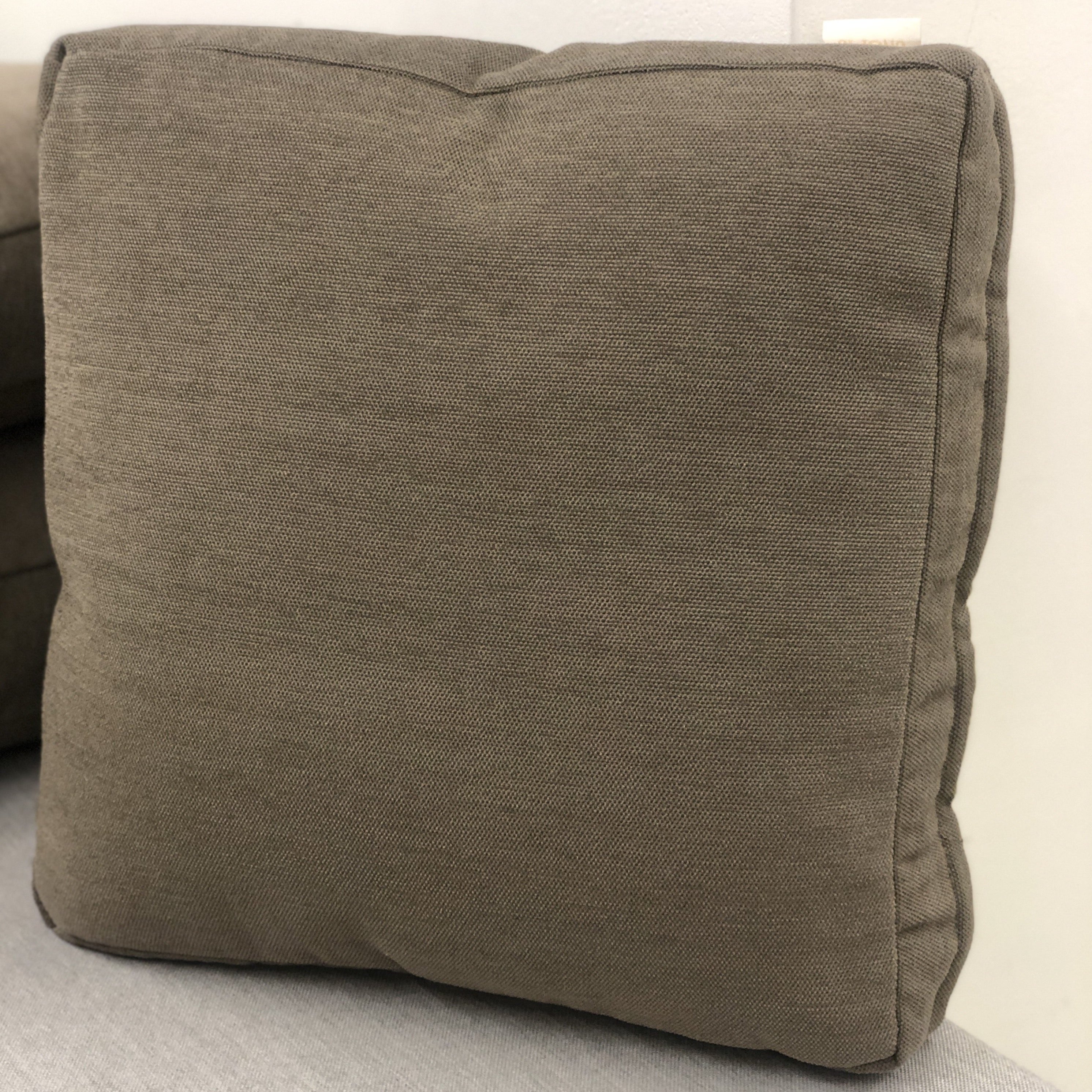 Unopiu I Cushion 40x40 Taupe