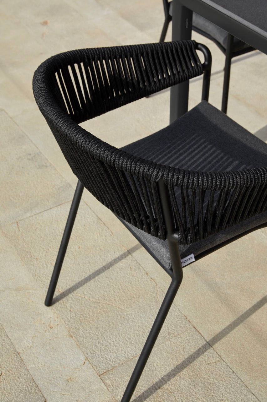 Point I Weave Stuhl mit Armlehnen