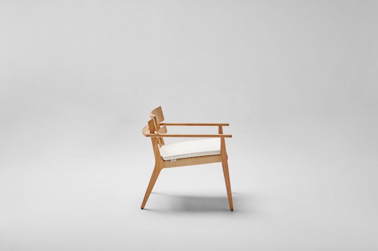 Point Parallel club chair