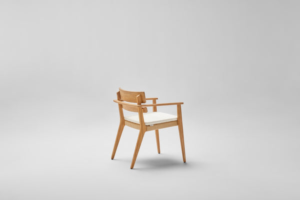 Point Parallel armchair