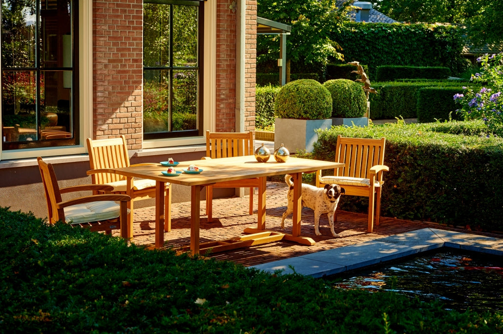 Traditional Teak I Victoria Stapelstuhl