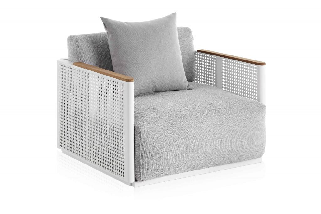 Gandia Blasco Bosc Lounge Chair in weiß, Frontansicht, leicht seitlich