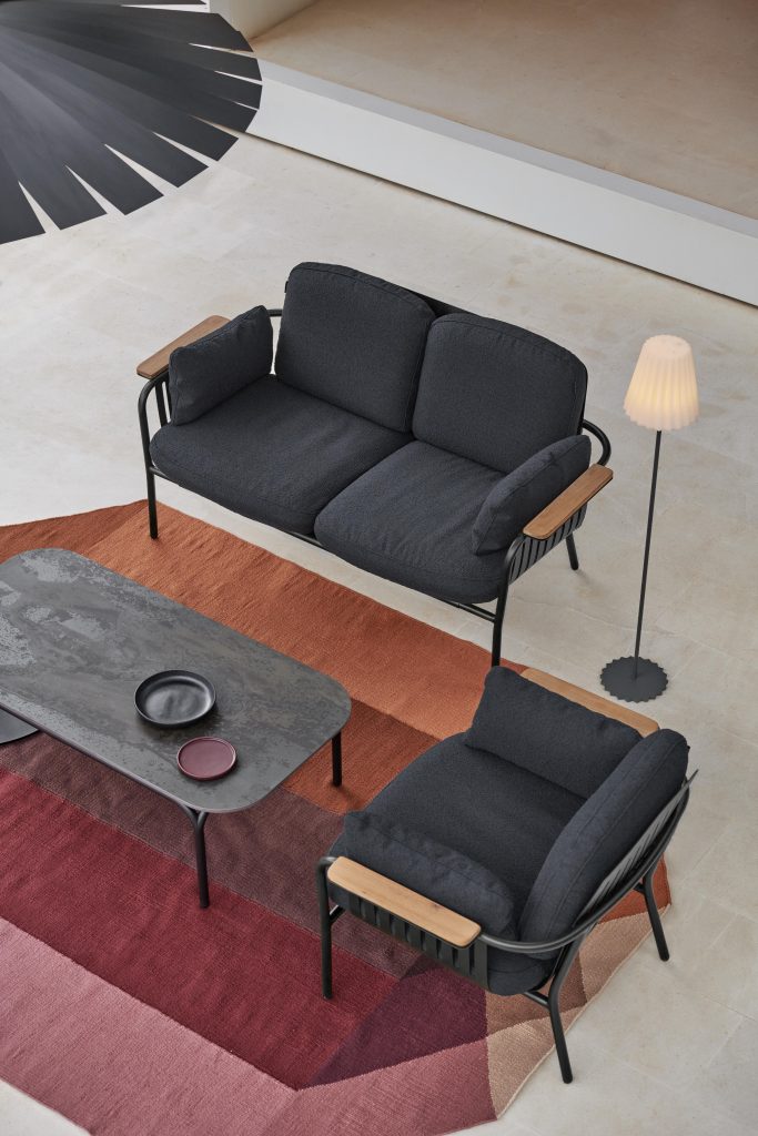Gandia Blasco Capa 2 Seat Sofa in schwarz, von oben, Sitzecke