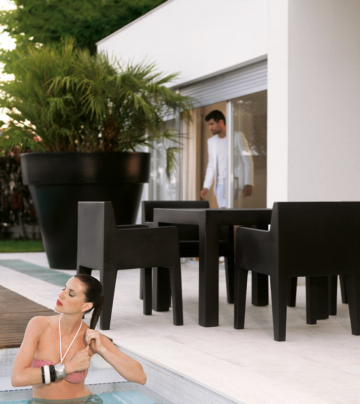 Vondom JUT armchair