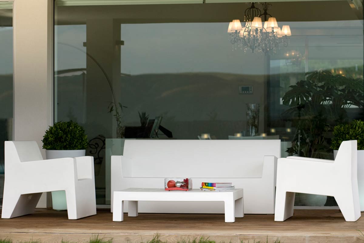 Vondom I Jut Sofa