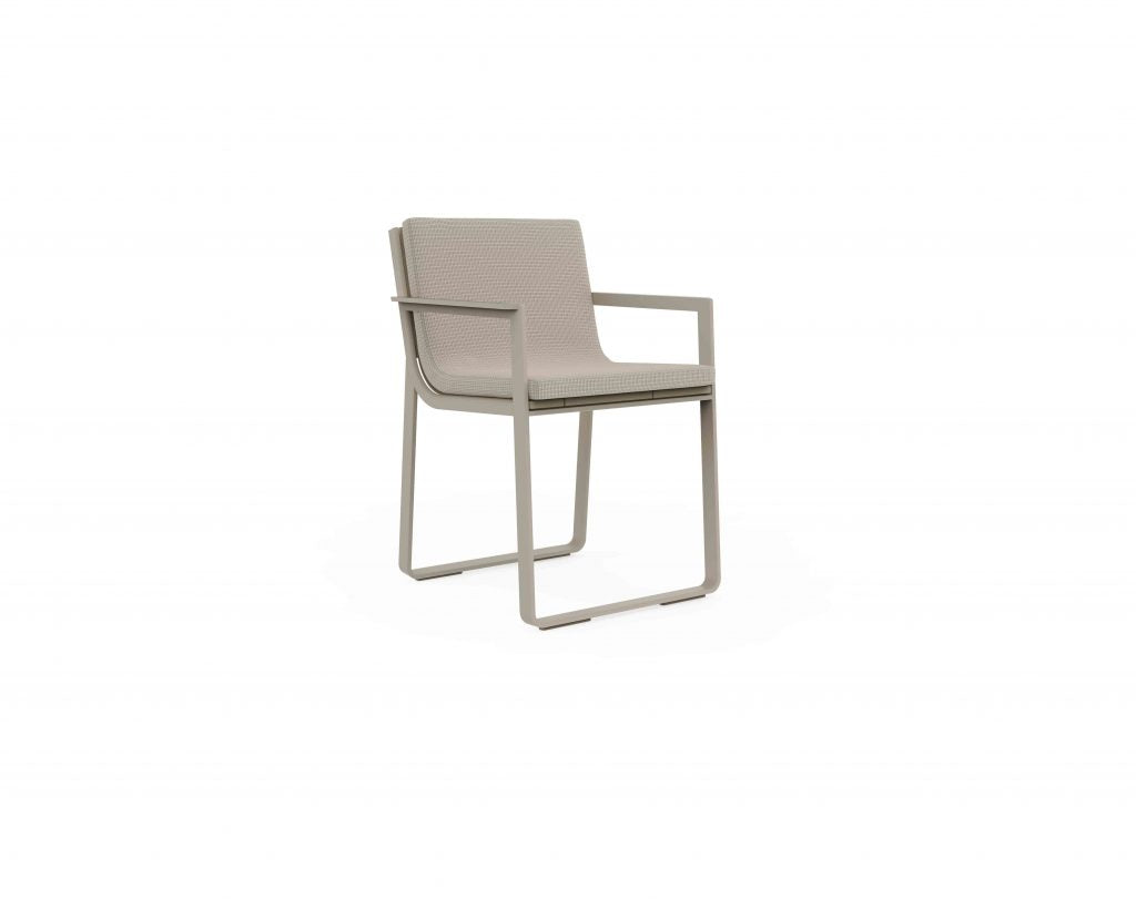 Gandia Blasco Flat Dining Armchair in sand, Frontansicht 